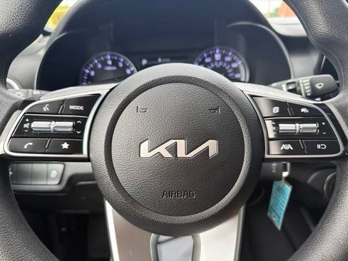 Certified 2023 Kia Forte LXS FWD image 23