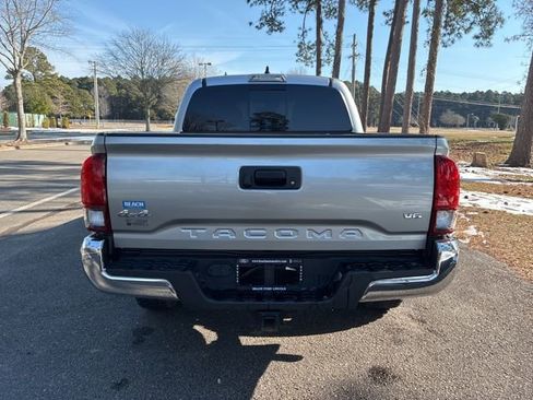 Used 2023 Toyota Tacoma SR5 image 5