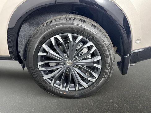 New 2026 Nissan Rogue Platinum image 32