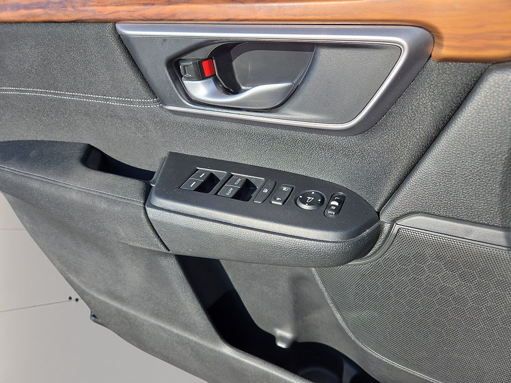 Used 2021 Honda CR-V EX image 24