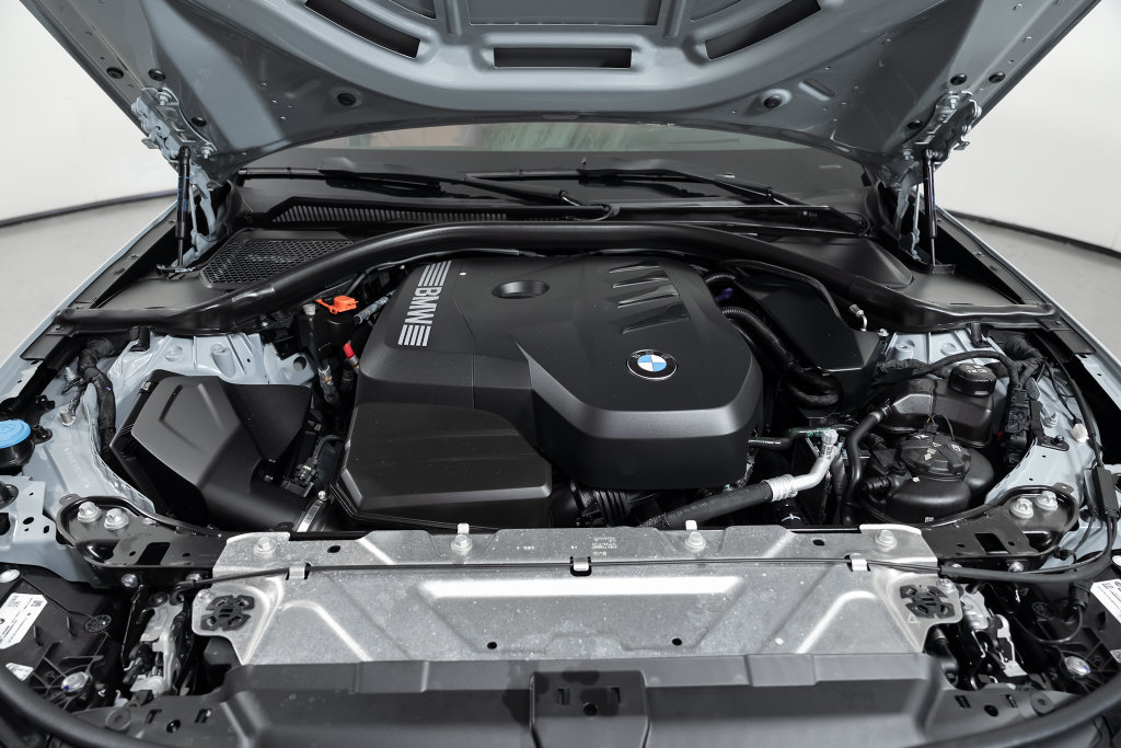 Used 2026 BMW 330i Sedan RWD image 38