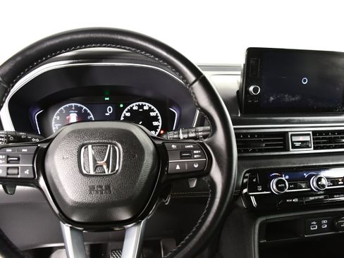 Certified 2025 Honda Pilot EX-L image 16