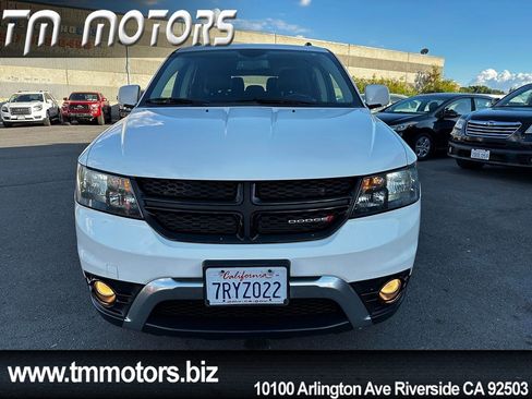 Used 2016 Dodge Journey Crossroad image 2