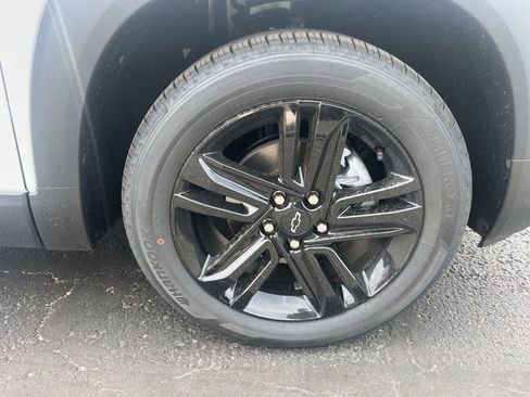 New 2026 Chevrolet TrailBlazer LT w/ Midnight Edition AWD/4WD image 29
