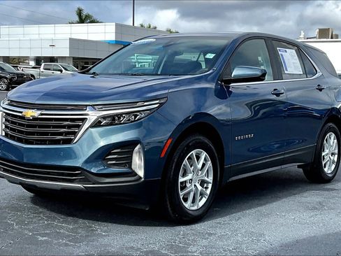 Certified 2024 Chevrolet Equinox LT image 2