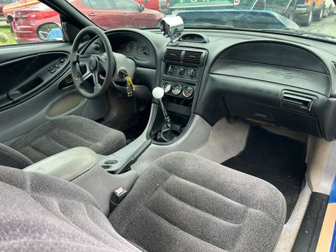 Used 1994 Ford Mustang GT RWD image 11