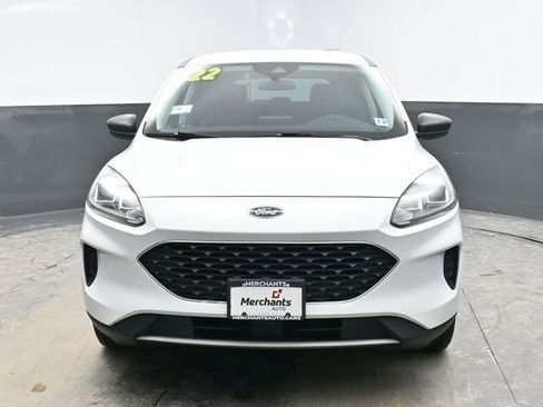 Used 2022 Ford Escape SE w/ Cold Weather Package image 2