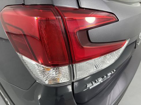 Used 2021 Subaru Forester AWD/4WD image 29