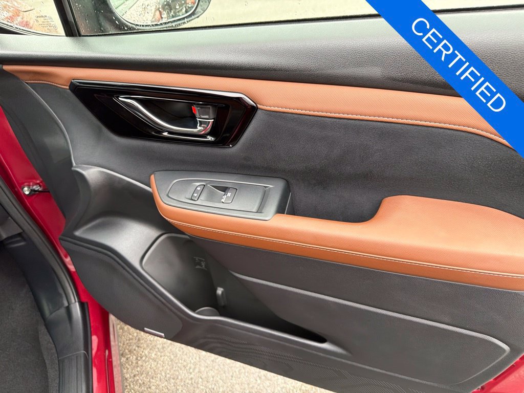 Certified 2025 Subaru Forester Touring AWD/4WD image 8