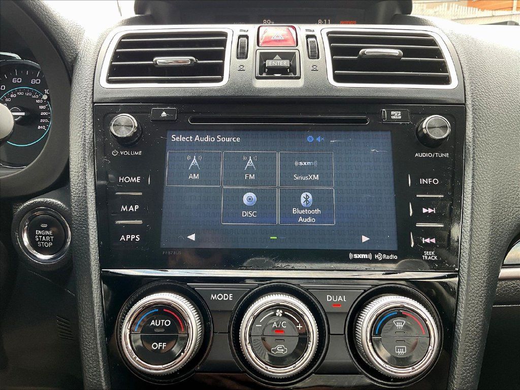 Used 2017 Subaru Forester 2.5i Touring AWD/4WD image 15