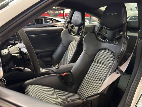 Used 2016 Porsche 911 GT3 RS RWD image 16
