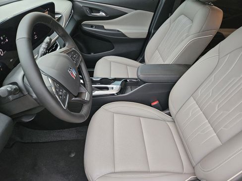 New 2026 Buick Envista Avenir FWD image 9