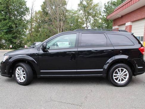 Used 2014 Dodge Journey SXT w/ Flexible Seating Group AWD/4WD image 2