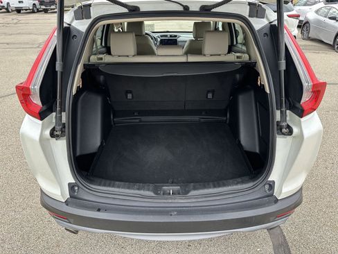Used 2018 Honda CR-V Touring image 7