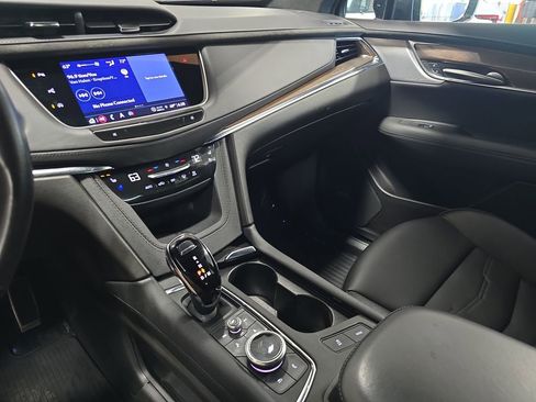 Used 2023 Cadillac XT5 Sportv w/ Platinum Package AWD/4WD image 24