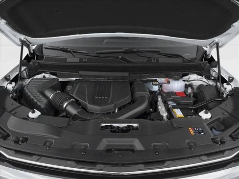 New 2026 Chevrolet Traverse LT w/ Driver Confidence Package AWD/4WD image 8
