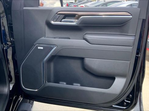 Used 2023 Chevrolet Silverado 1500 LT Trail Boss w/ LT Trail Boss Premium Package image 26