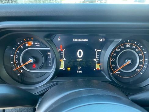 New 2025 Jeep Wrangler Unlimited Rubicon w/ Technology Group image 17