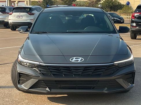 Used 2026 Hyundai Elantra Sport w/ Cargo Package FWD image 2