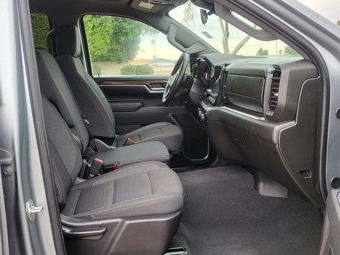 Used 2026 Chevrolet Silverado 1500 LT AWD/4WD image 17