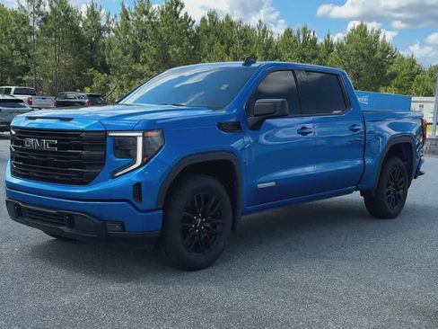 Used 2023 GMC Sierra 1500 Elevation AWD/4WD image 4