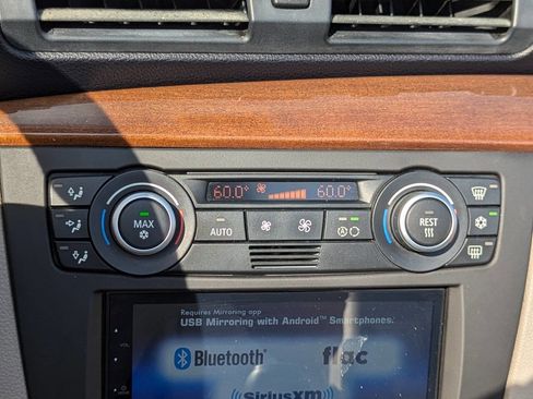 Used 2008 BMW 128i Convertible image 29