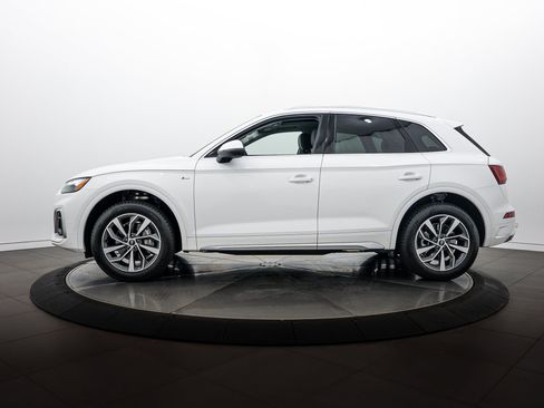 Certified 2023 Audi Q5 2.0T Premium Plus w/ Premium Plus Package AWD/4WD image 6