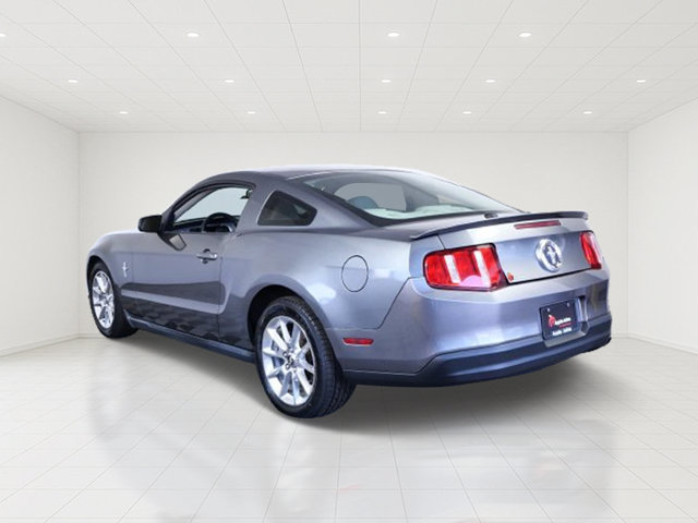 Used 2010 Ford Mustang Coupe RWD image 5