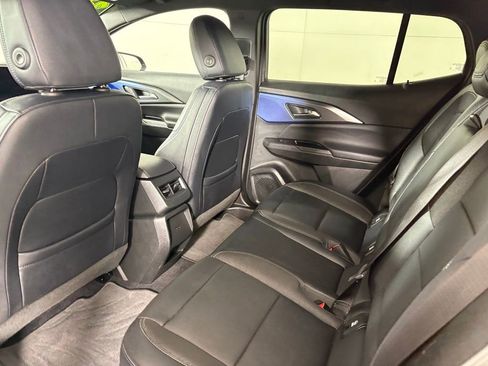 Used 2025 Chevrolet Equinox EV LT w/ Convenience Package image 38