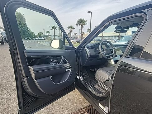 New 2026 Land Rover Range Rover SE AWD/4WD image 10