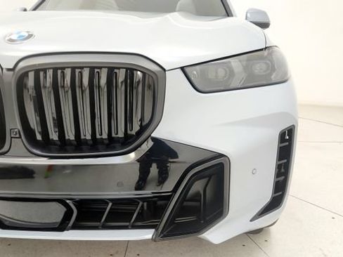 Used 2026 BMW X5 sDrive40i w/ M Sport Package RWD image 25