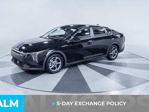 Used 2025 Kia K4 FWD image 3