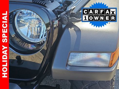 Used 2021 Jeep Wrangler Unlimited Sport image 32