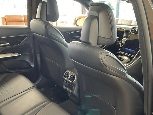Used 2025 Mercedes-Benz GLC 350e 4MATIC w/ AMG Line image 21
