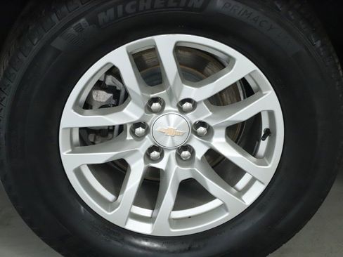 Used 2024 Chevrolet Tahoe LT image 12