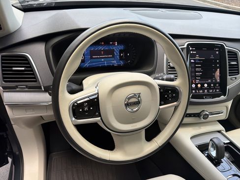 Certified 2024 Volvo XC90 B5 Core w/ Protection Package AWD/4WD image 18