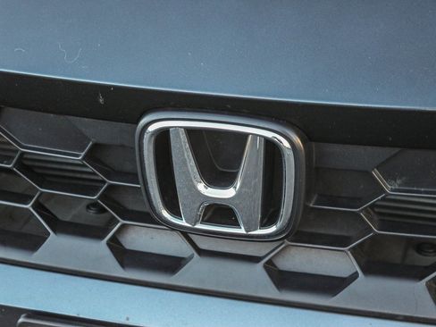 Used 2024 Honda Civic EX-L image 5