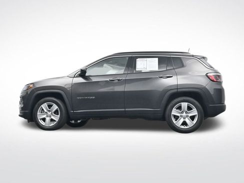 Used 2022 Jeep Compass Latitude w/ Sun and Sound Group image 40