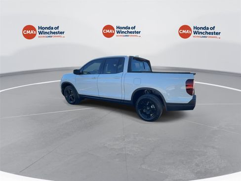 Certified 2026 Honda Ridgeline Black Edition image 6