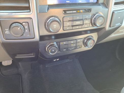 Used 2019 Ford F150 XLT w/ Equipment Group 301A Mid image 32