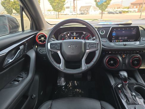 Used 2019 Chevrolet Blazer RS FWD image 12