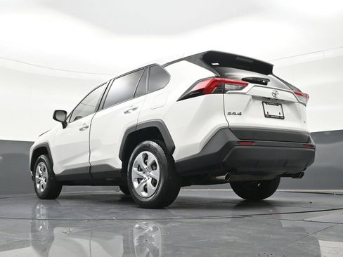 Used 2023 Toyota RAV4 LE FWD image 20