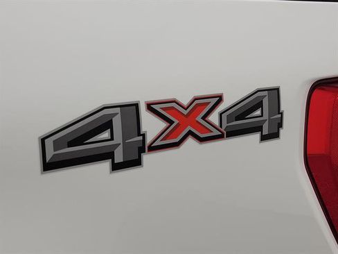 Used 2023 Ford F150 XLT w/ Trailer Tow Package image 7