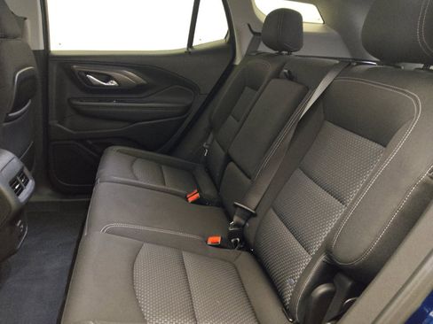 Used 2023 GMC Terrain SLE FWD image 18