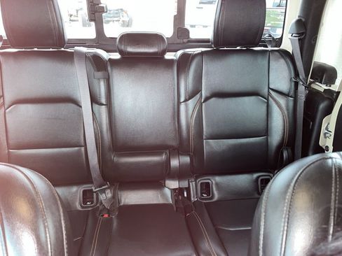 Used 2020 Jeep Gladiator Mojave image 31