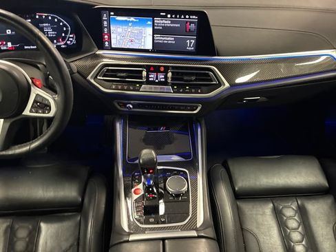 Used 2022 BMW X5 M w/ Competition Package AWD/4WD image 19