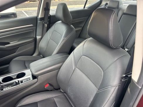 Used 2024 Nissan Altima 2.5 SL image 16