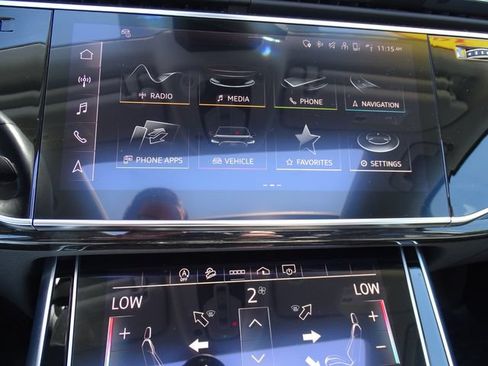 Used 2023 Audi Q7 3.0T Premium Plus AWD/4WD image 18