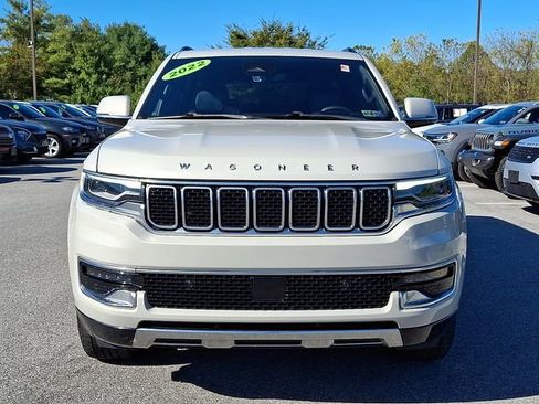 Used 2022 Jeep Wagoneer Series III w/ Flexible Seating Group image 2