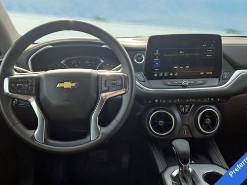 Used 2024 Chevrolet Blazer LT w/ Convenience Package image 10